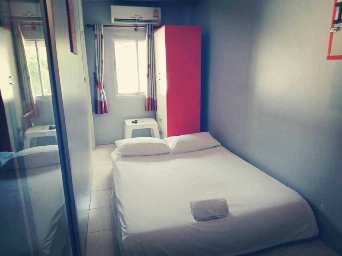 Luna Guesthouse And Travel Rawai Kültér fotó